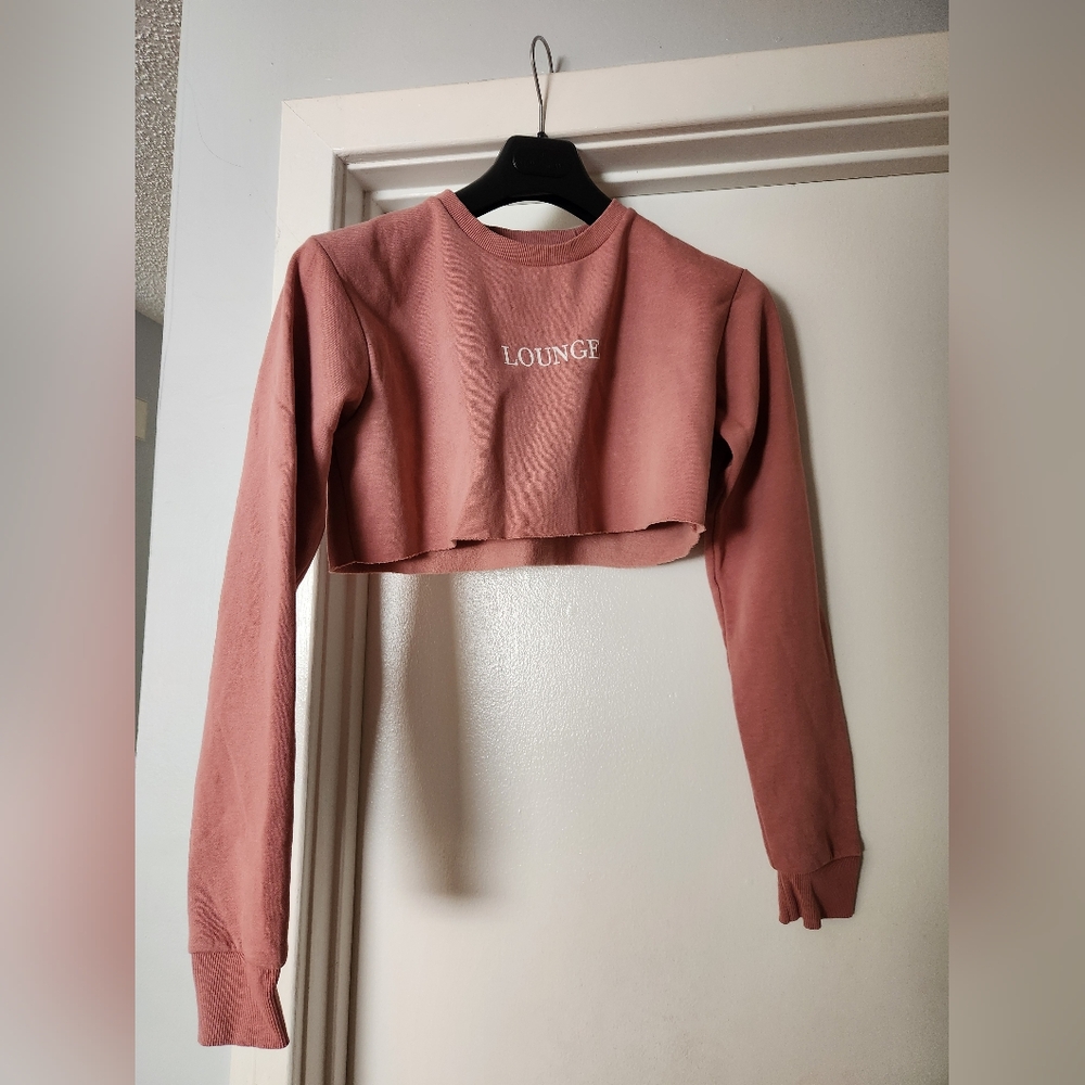 Loungewear small pink cropped sweatshirt